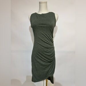 Leith Sleeveless Green Midi Dress